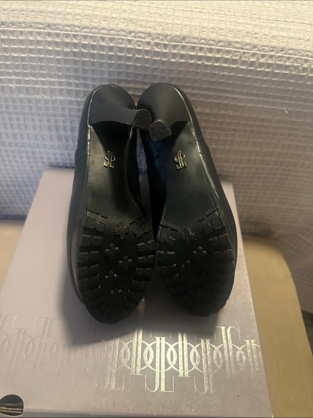 Jennifer Lopez Black Leather Ankle Booties